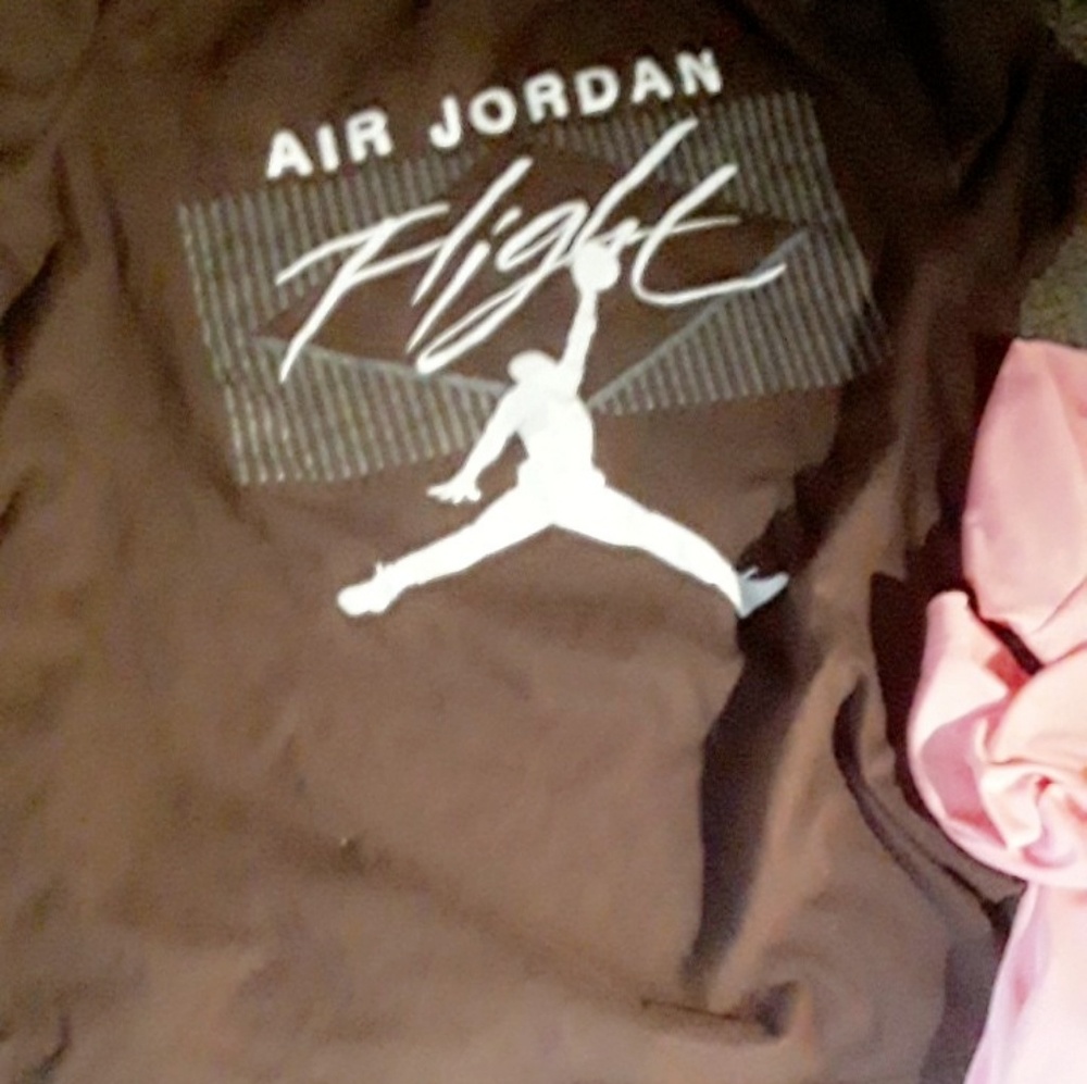 Boys jordan shirt